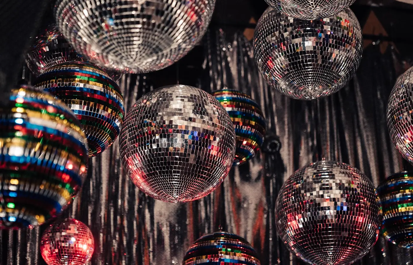 Mirror balls